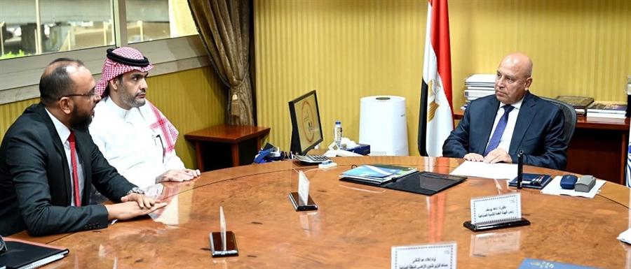 كامل الوزير يبحث مع كنان القابضة السعودية إنشاء مجمع صناعي باستثمارات 2 مليار جنيه