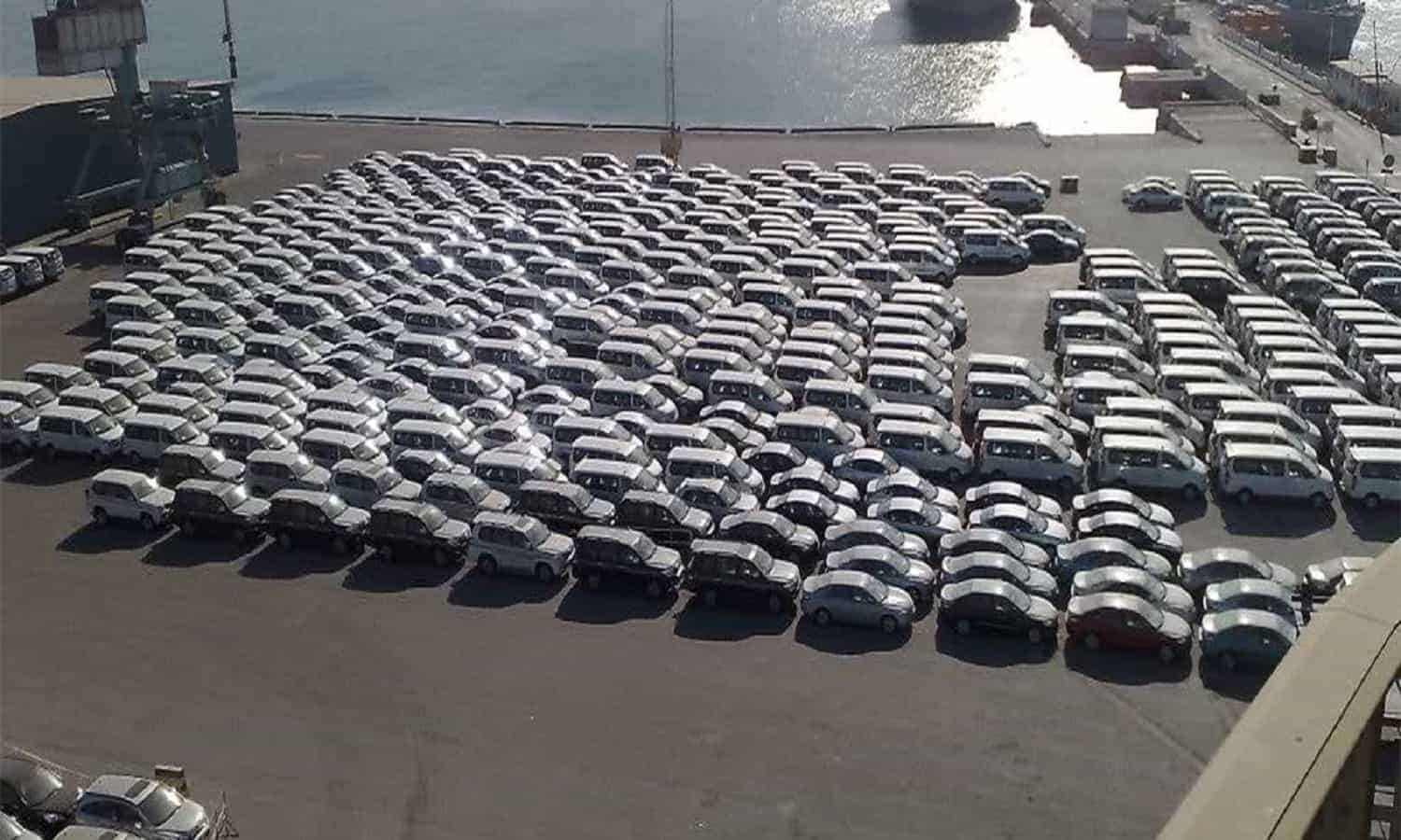 الإفراج عن 1100 سيارة مستوردة للمصريين بالخارج المستفيدين بالضوابط الميسرة
