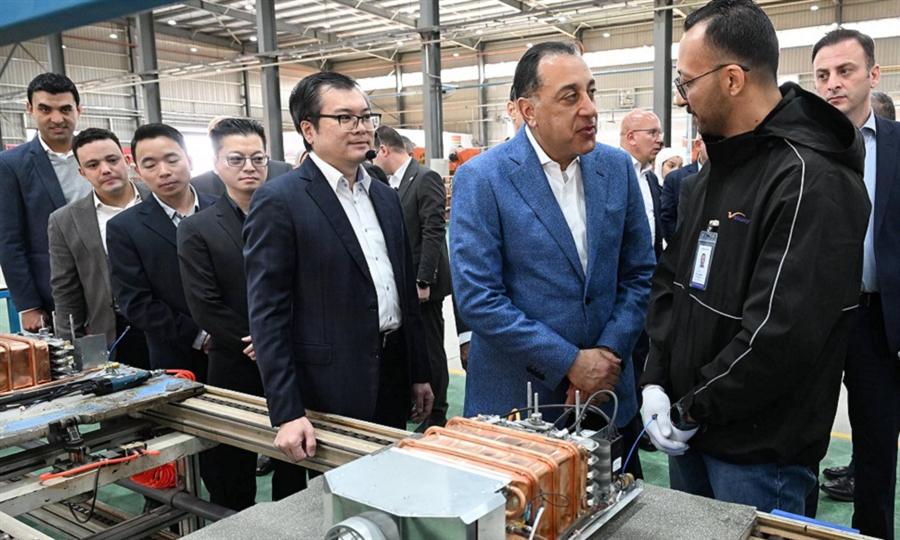مدبولي يفتتح مصنع فانوارد للأجهزة المنزلية بالمنطقة الاقتصادية لقناة السويس