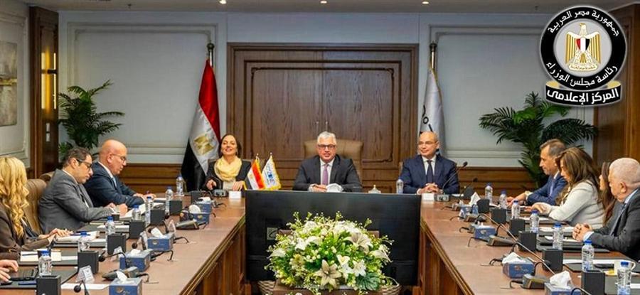 اقتصادية قناة السويس واليونيدو تطلقان برنامج الهيدروجين النظيف لدعم الاستثمارات الخضراء