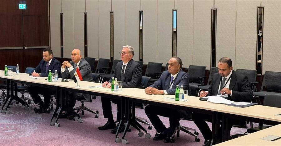 وزيرا الطاقة في مصر وأذربيجان يناقشان تعزيز الشراكة في البترول والغاز