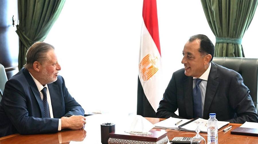 مدبولي ومحافظ المركزي يبحثان خفض التضخم وزيادة التدفقات الدولارية
