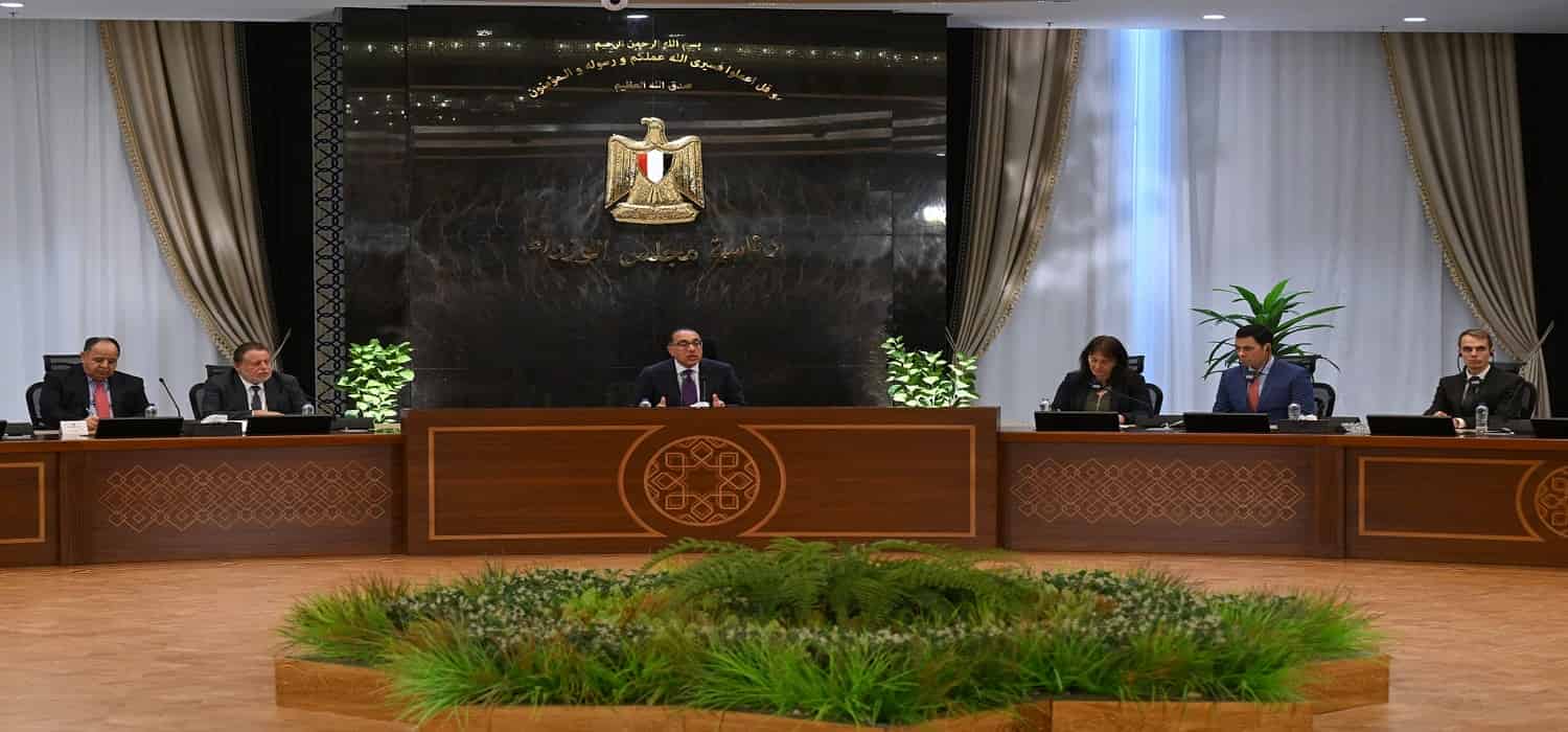 رئيس الوزراء يعلن توقيع اتفاق بين مصر وصندوق النقد الدولي
