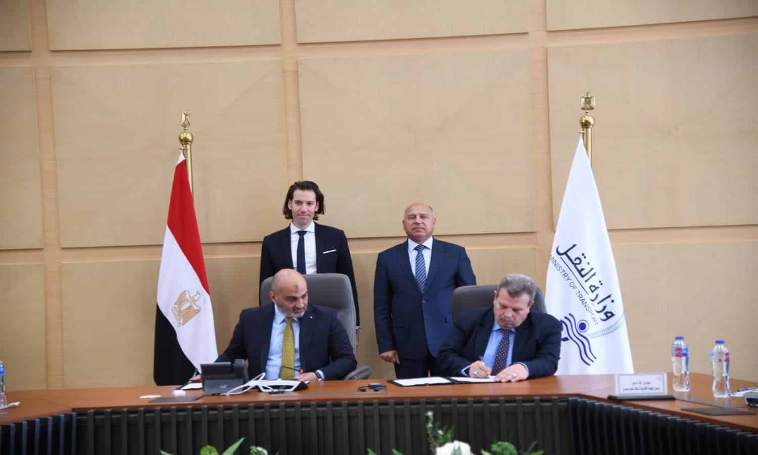 وزير النقل يشهد توقيع بروتوكول افتتاح برامج أكاديمية مصر للنقل السككي
