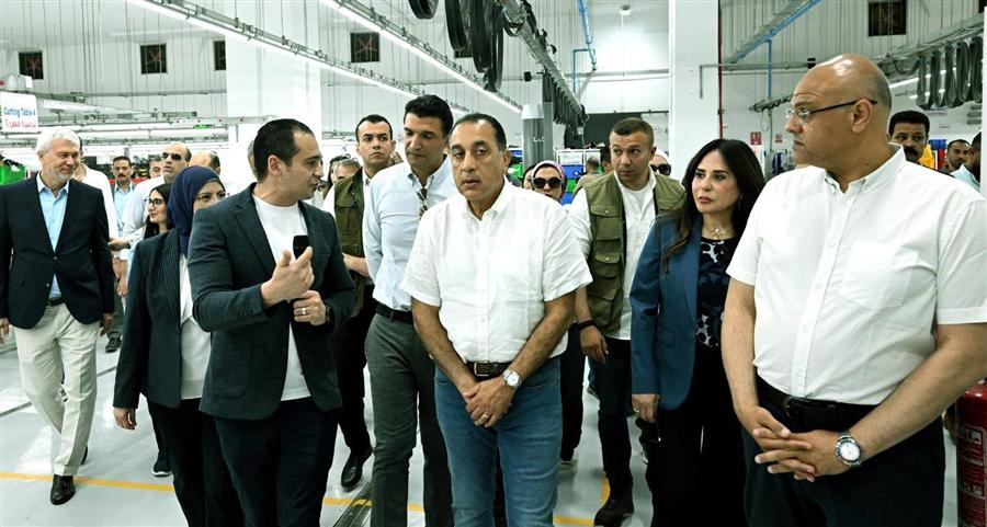 Garment Ready Containers Arab Finance - Sahinler Egypt expands garment factory, eyes $55M ...
