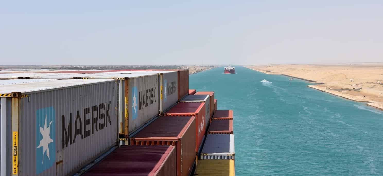 ميرسك تعيد تشغيل رحلاتها عبر قناة السويس