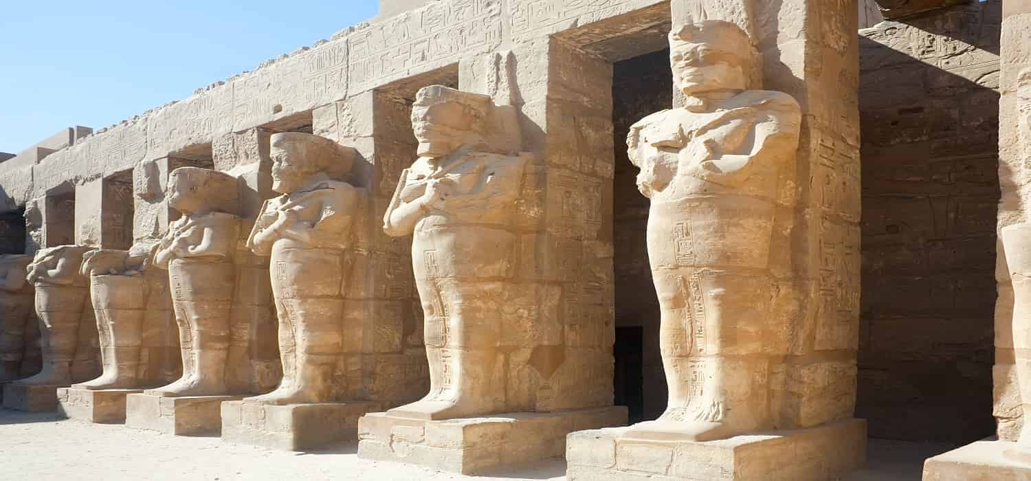 الرقابة ترصد مخالفات لجولدن كوست تضعها على أعتاب الشطب من البورصة