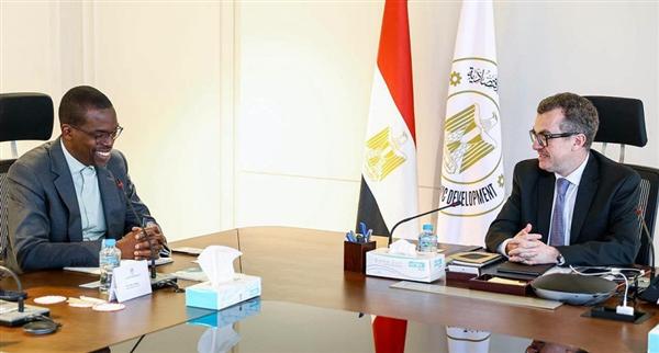 مصر تبحث مع ALSF إطلاق آليات تمويل مبتكرة لتعزيز مشاركة القطاع الخاص في التنمية