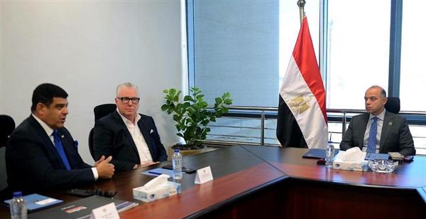 فريد يبحث تطورات مشروع برج فوربس الدولي بالعاصمة الإدارية باستثمارات مليار دولار