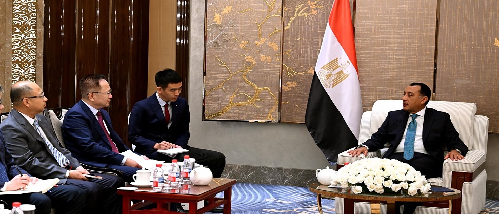 مدبولي يبحث مع تيدا الصينية توسيع استثماراتها بالمنطقة الاقتصادية لقناة السويس